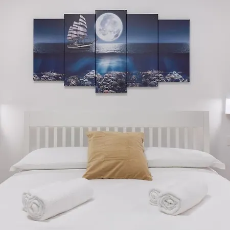 Apartment I San Siro I Steps To Metro, Ac & Free Wifi Milan